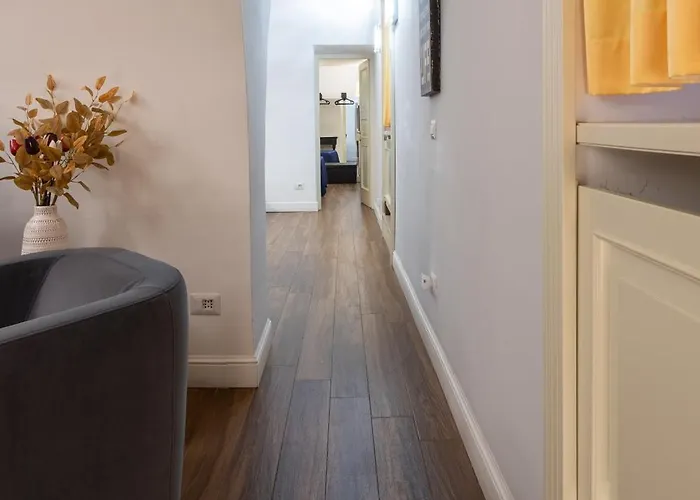 Le Piccole Lune Di Monti Apartment Rom